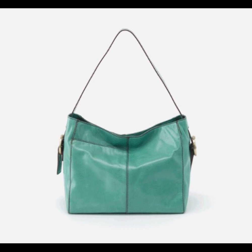 Render in Seafoam by Hobo. Genuine leather.